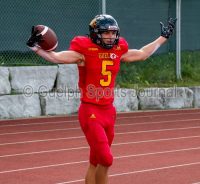Guelph Gryphons notch victory in football season opener